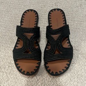 Carrie Forbes sz 36 Raffia Cutout Black Slides